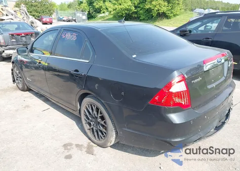 2012 Ford Fusion Hybrid z USA, uszkodzony, nr VIN 3FADP0L32CR364546